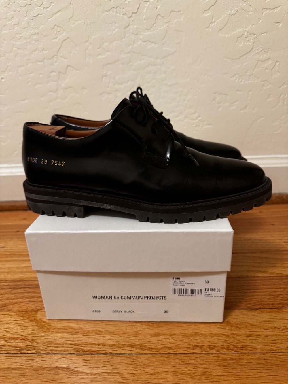 Women’s Common Project Derby Black 39 US 9